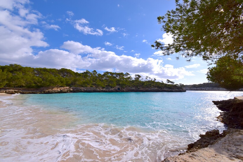 Cala Mondragó is undoubtedly one of the most beautiful bays on the island